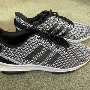 Men's ADIDAS Cloudfoam Casual Shoe Sz 7-1/2 US